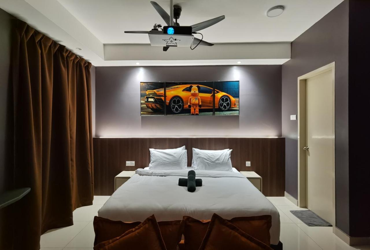 Luxury Couple Suites L Free Netflix L Massage Chair L Bathtub L Wifi 200Mbps L Town Area Bali Residence Малакка Номер фото