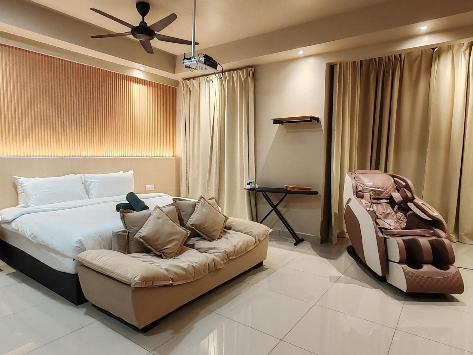 Luxury Couple Suites L Free Netflix L Massage Chair L Bathtub L Wifi 200Mbps L Town Area Bali Residence Малакка Экстерьер фото